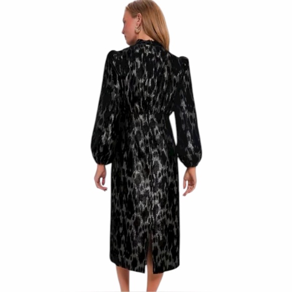Pomander Place Tuckernuck Metallic Velvet Leopard Midi Dress Black size 8 NWT - Picture 2 of 12